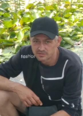 Игорь, 40, Россия, Грэсовский