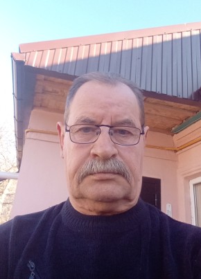 Виталий из Пятигорска 64 года