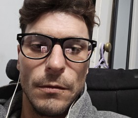 Louis, 38, Halifax