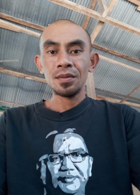 Asri Toa, 36, Indonesia, Kota Balikpapan