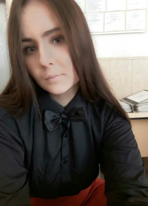 Валерия, 25, Россия, Адамовка