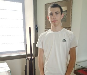 Kolya, 20, Baranovichi