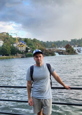 Anatolii из Oropesa del Mar 31 год