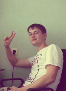 Александр, 32, Россия, Сарманово