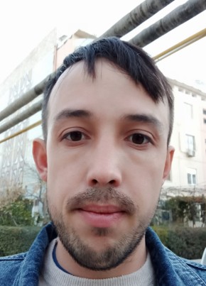 Timur Sadikov, 36, Uzbekistan, Bukhara