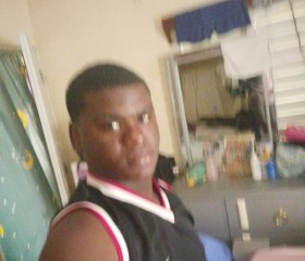 Rudelanio, 18, Port-au-Prince