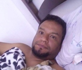 Luis, 46 лет, Quito