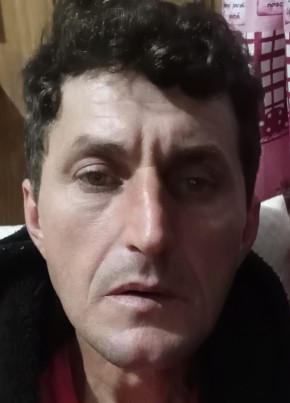 Sidnei Ricardo s из Joinville 42 года