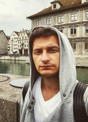 Anton, 31, Russia, Moscow