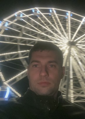 Виталик из Гусева 31 год