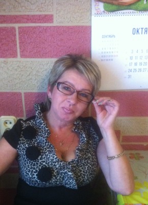 Elena, 60, Russia, Saint Petersburg