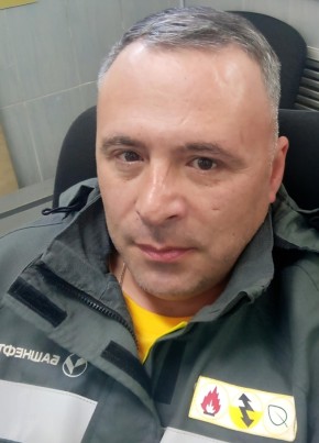 Александр из Чайковския 43 года