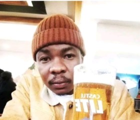 Lee, 32, Nelspruit