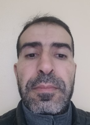 Omar, 45, People’s Democratic Republic of Algeria, Oran