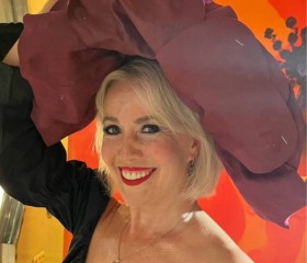 Olga, 48, Moscow