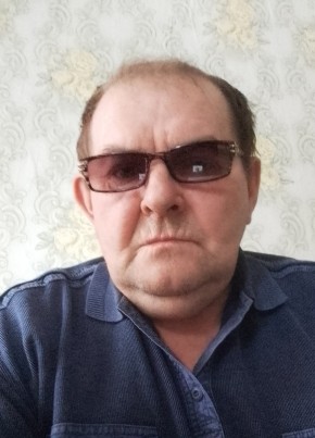 Евген, 57, Россия, Новониколаевский