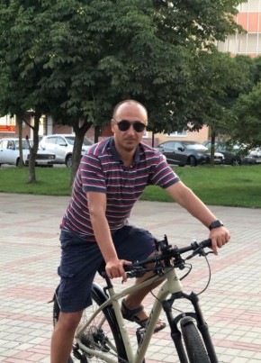 Mikhail, 45, Russia, Moscow