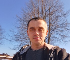 Dima, 18, Nikolsk