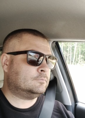 Антон, 38, Россия, Бакал