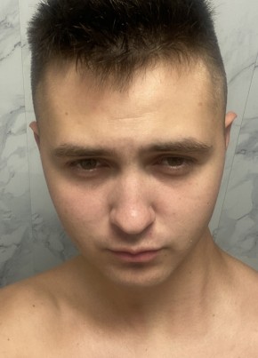 Владислав из Новошахтинска 20 лет