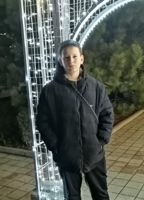 Илья, 23, Россия, Анапа