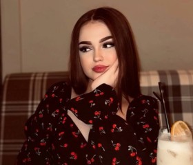 Polina, 23, Krasnodar