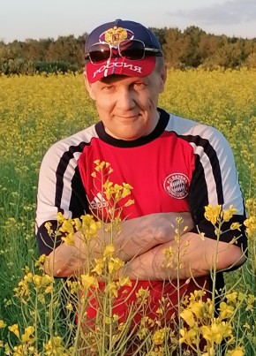 ALEKSANDR, 62, Russia, Yekaterinburg
