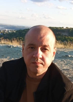 Андрей из Саратова 43 года
