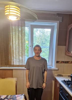Михаил Плешков из Мытищи 51 год
