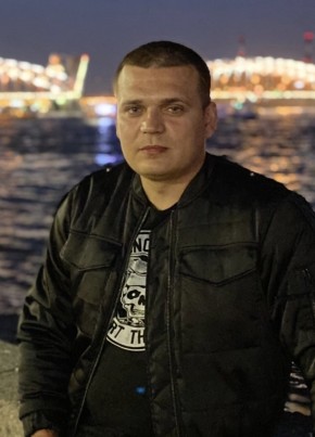 Денис из Тюмени 39 лет