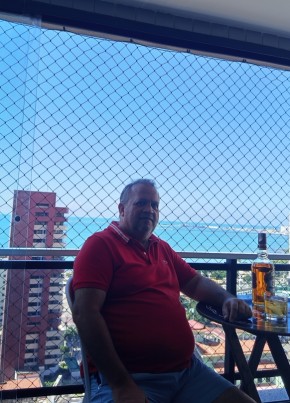 Neto из Fortaleza 57 лет