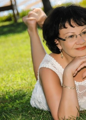 Ирина, 61, Россия, Сызрань