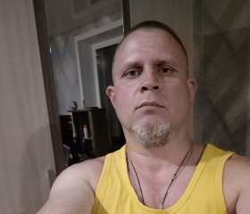 Alessandro, 40, Penza