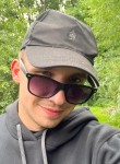 Mikhail, 25, Moscow