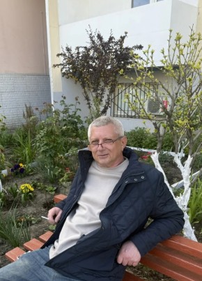 Анатолий из Краснодара 51 год