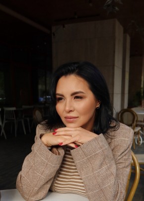 Alina из Казани 37 лет