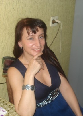 Карина, 55, Россия, Санкт-Петербург