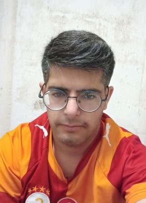 Şifa Tekiz из İstanbul 27 лет