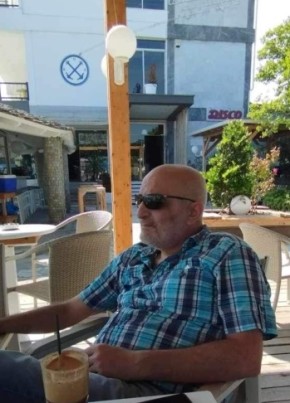 АРКАДИ, 46, Ελληνική Δημοκρατία, Κατερίνη