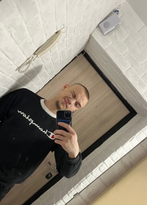 Тим из Владивостока 22 года