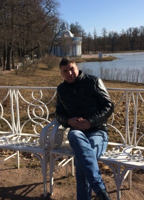 Mihail, 42, Россия, Артем