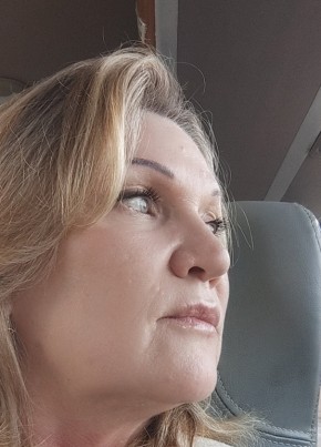 Viktoriya, 56, Russia, Yevpatoriya