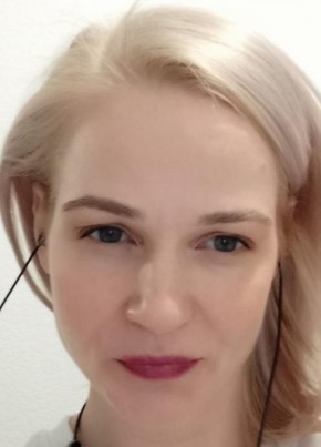 Elena, 40, Russia, Moscow