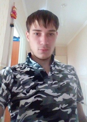 Александр, 29, Россия, Братск