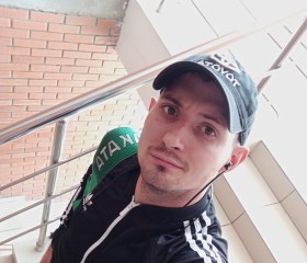 Sergey, 29, Omsk