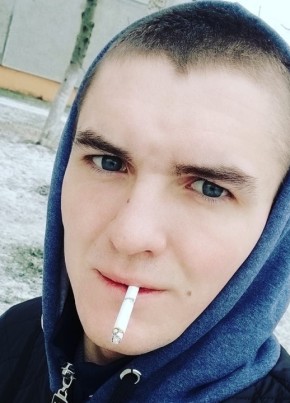 Виталя, 22, Рэспубліка Беларусь, Карэлічы