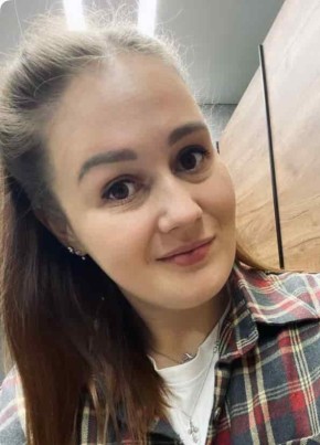 Лиза из Саратова 28 лет