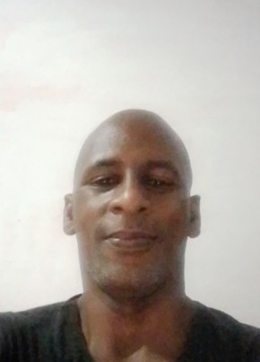 RAUL OROPESA, 42, República de Cuba, Arroyo Naranjo