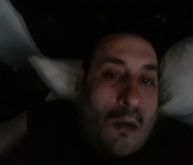 Mohamed Luciano, 38, Brussels