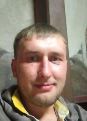 Денис, 32, Россия, Набережные Челны